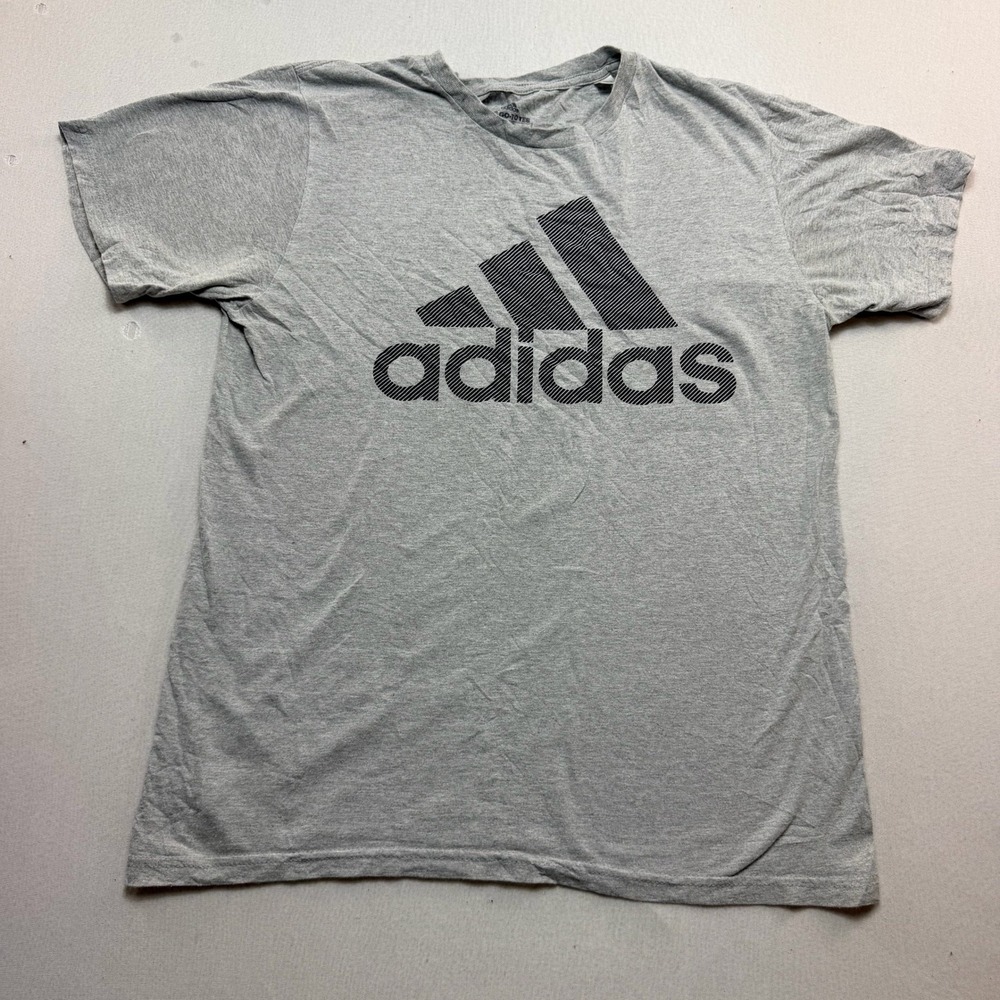 Adidas Graphic T-Shirt Mens Medium Gray Excellent Go-To Tee Logo Short Sleeve